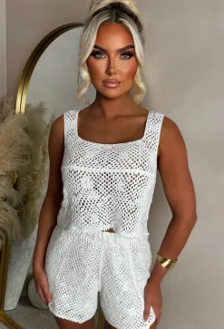 Island Glow Cream Flower Crochet Elasticated Shorts